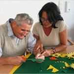 Biografiearbeit Mit Alten Menschen Vorlagen Inspiration Beruf Beschäftigungstherapeut [geolino]