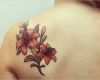 Blumen Tattoos Vorlagen Angenehm Lilie Tattoos Und Ihre Bedeutungen