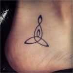 Buddhistische Tattoos Vorlagen Genial Celtic Symbol Of Motherhood Tattoo Pinterest