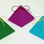 Geschenkbox Basteln Vorlage Genial Geschenkbox Pyramide Basteln Zu Weihnachten