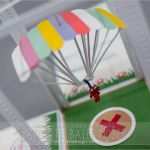 Gutschein Fallschirmsprung Vorlage Elegant Fallschirm Basteln Papier