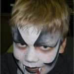 Halloween Schminken Vorlagen Vampir Schönste Vampirgesicht Schminken 29 Einmalige Ideen Archzine