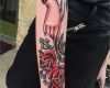Hand Tattoo Vorlagen Angenehm Tattoovorlage Oldschool Tattoo Einer Hand Mit Blumen