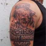 Harley Davidson Tattoo Vorlagen Fabelhaft Grey Skull and Harley Davidson Tattoo Design Right Half