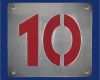 Hausnummer Vorlage Zum Ausdrucken Wunderbar Hausnummer 10 Aus Aluminium Mit Farbigem Hintergrund