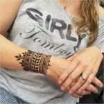 Henna Tattoo Vorlagen Männer Fabelhaft Tattoo Vorlagen Frauen Henna Tattoo Am Arm Dezente Idee