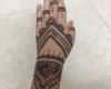 Henna Tattoo Vorlagen Männer Inspiration Tattoovorlage Hennaverzierungen Auf Der Hand