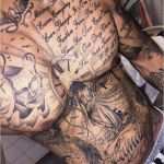 Intimrasur Mann Vorlagen Cool Mann Tattoo Oberkörper Viel Schrift Tattoo