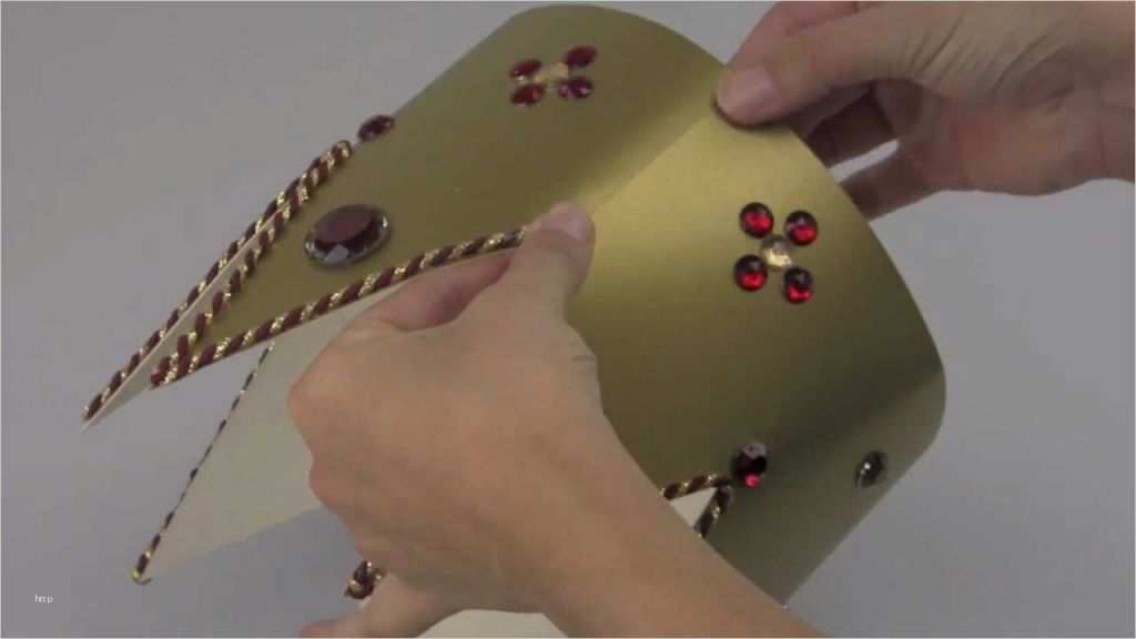 Krone Zum Basteln Vorlage Einzigartig Sternsinger Bastelclips Schmuckvolle Sternsinger Krone