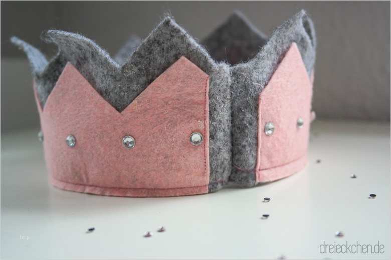 Krone Zum Basteln Vorlage Genial Geburtstagskrone Aus Filz Für Kinder Basteln Bzw Nähen