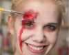 Masken Schminken Vorlagen Erstaunlich Zombie Schminken Halloween Zombie Schminken 28 Coole