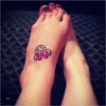 Mickey Mouse Tattoo Vorlage Inspiration Best 25 Minnie Tattoo Ideas On Pinterest