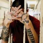 Rocker Tattoos Vorlagen Gut Tränen Katzen Spinnennetze Das Bedeuten Tattoo