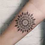 Tattoo Mandala Vorlage Bewundernswert Mandala Tattoo 18 Magische Motive Und Ihre Bedeutung