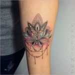 Tattoo Vorlagen Frauen Oberarm Einzigartig Die Besten 25 Tattoo Oberarm Frau Ideen Auf Pinterest