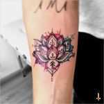 Tattoo Vorlagen Mandala Einzigartig Tattoovorlage Mandala Blume Mit Wasserfarbe