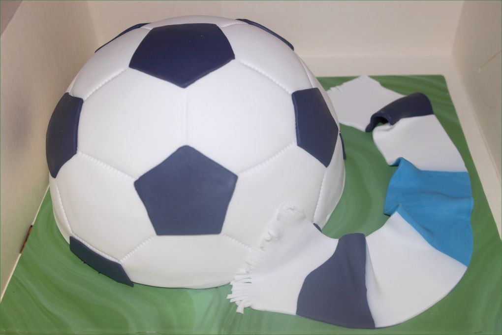 Fussball Fondant Vorlage Schönste Fondant Fussball Anleitung Ladyapplepie