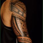 Maorie Tattoo Oberarm Vorlagen Gut Polynesische Maori Tattoos Schultertattoo Männer Modern