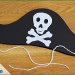 Piratenhut Basteln Vorlage Genial Anleitung Einfachen Piratenhut In 15 Minuten Basteln